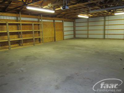 1758 North Elba Road Lapeer, MI 48446 - Photo 8 of 15 20166078-7.JPG