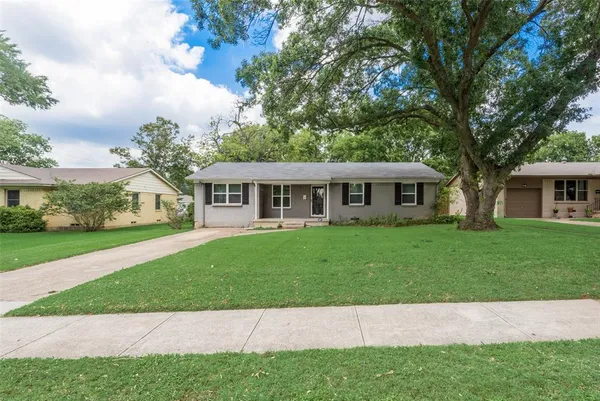 $2,150 | 438 Daniel Street, Richardson, TX 75080