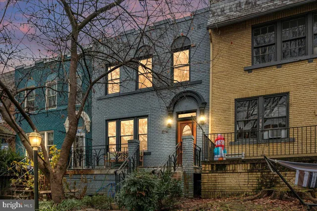 $1,395,000 | 2714 Woodley Place Northwest, Washington, DC 20008