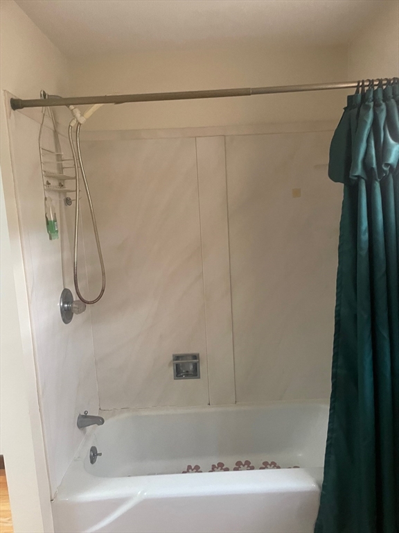 25 Piper Cross Road West Springfield, MA 01089 - Photo 16 of 20