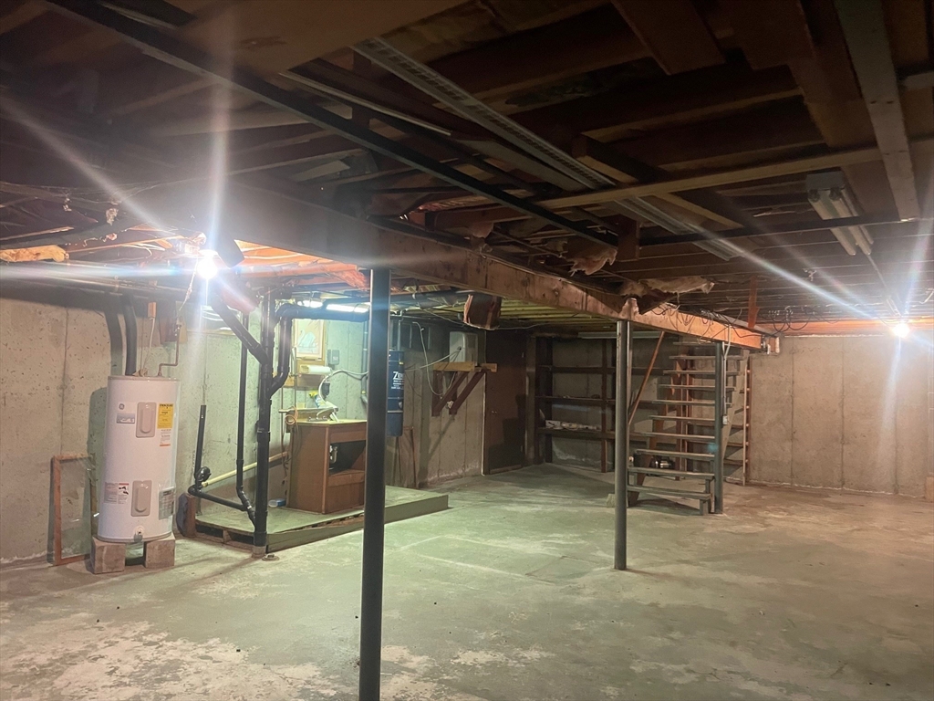 25 Piper Cross Road West Springfield, MA 01089 - Photo 19 of 20