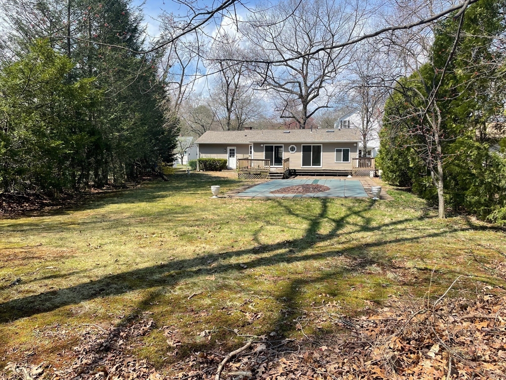 25 Piper Cross Road West Springfield, MA 01089 - Photo 3 of 20