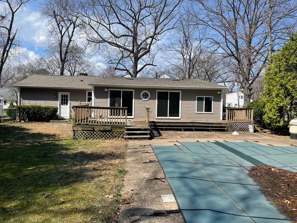 25 Piper Cross Road West Springfield, MA 01089 - Photo 4 of 20