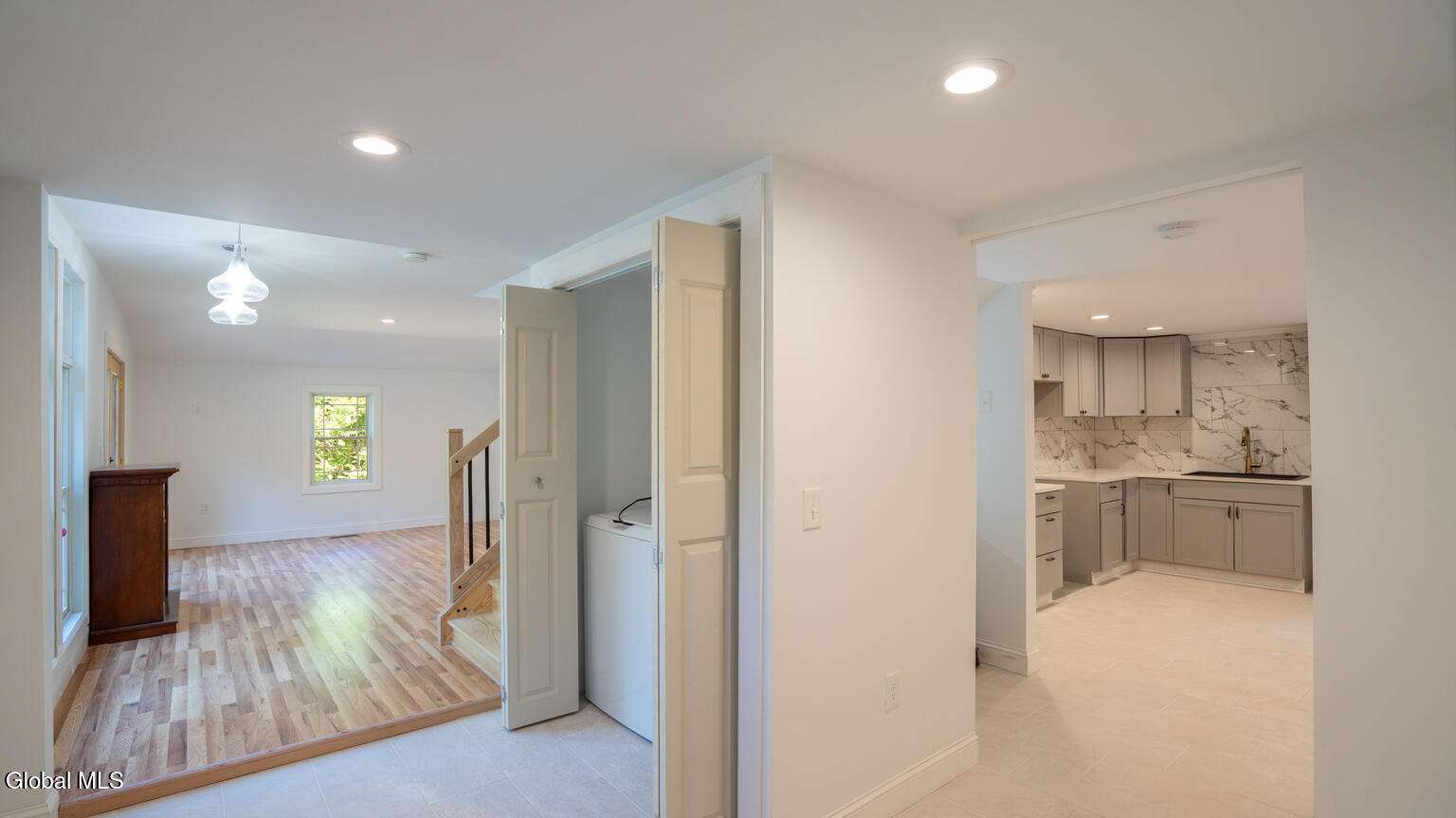205 Mcclellan Road Schodack, NY 12123 - Photo 9 of 24 DSC00823-Edit