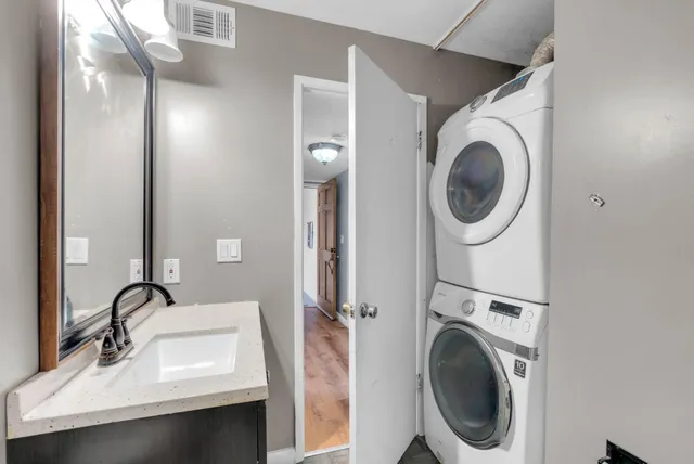 $699,000 | 2265 Sun Glory Lane, Unit A, San Jose, CA 95124