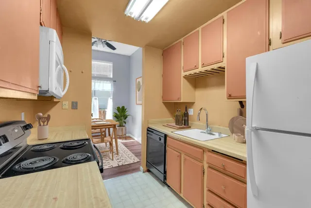 $699,000 | 2265 Sun Glory Lane, Unit A, San Jose, CA 95124