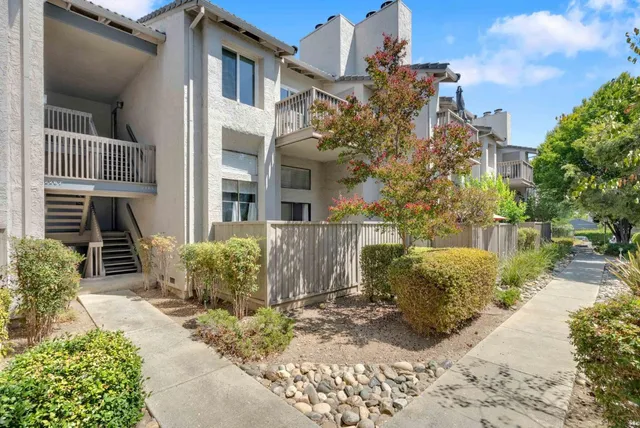 $699,000 | 2265 Sun Glory Lane, Unit A, San Jose, CA 95124