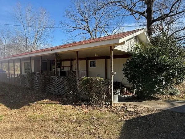 $119,900 | 150 Emmett Stone Lane, Normandy, TN 37360