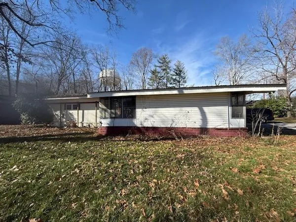 $119,900 | 150 Emmett Stone Lane, Normandy, TN 37360