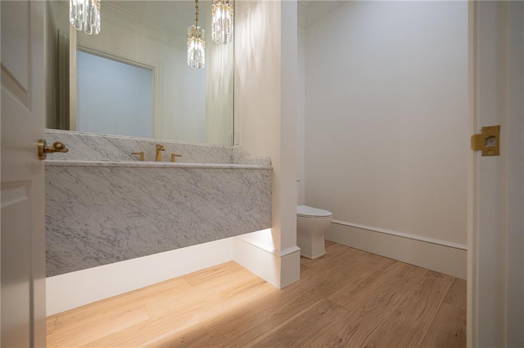 500 Emily Reed Lane Atlanta, GA 30342 - Photo 17 of 64 Gallery Image 17