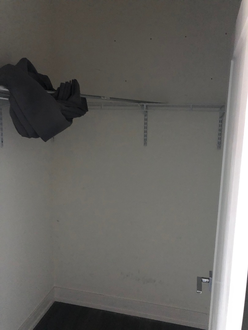 1734 West Cullerton Street, Unit 1 Chicago, IL 60608 - Photo 10 of 12 a close up of a shower