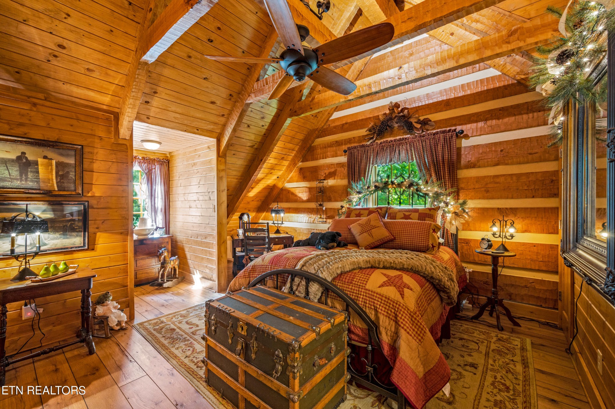 144 Lakeside Townsend, TN 37882 - Photo 35 of 56 a bed sitting in front of a building