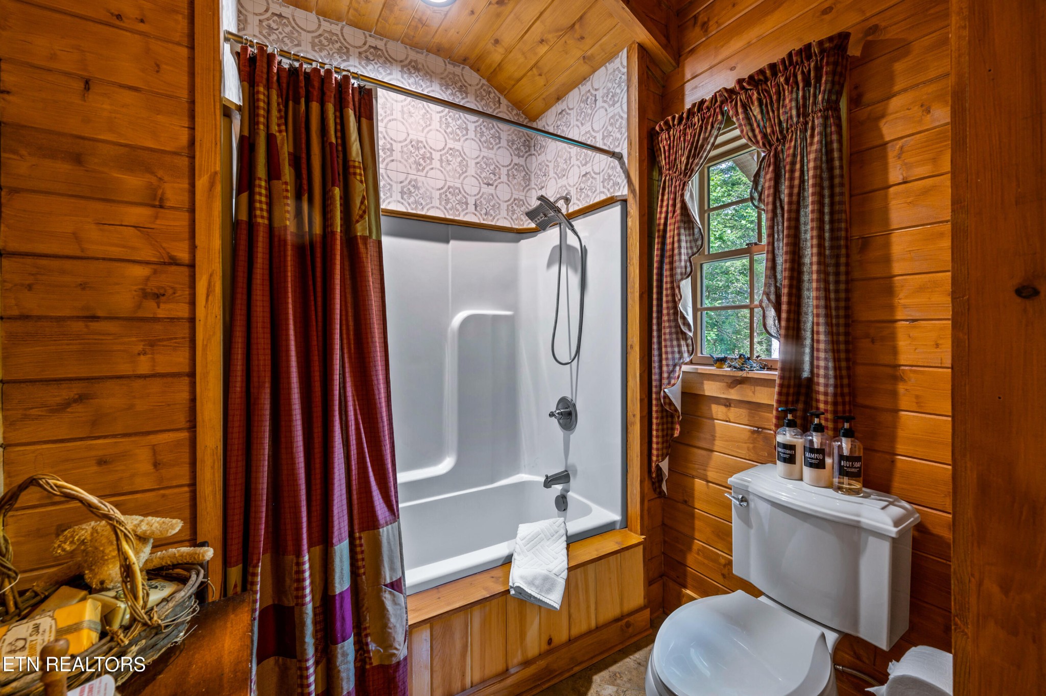 144 Lakeside Townsend, TN 37882 - Photo 39 of 56 a bathroom with a toilet sink and shower