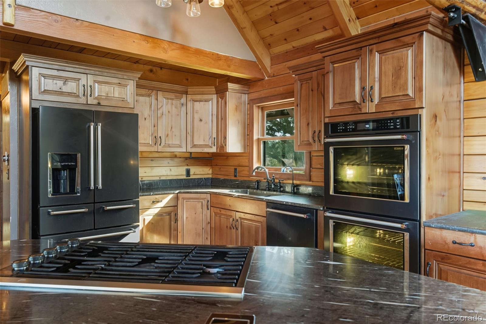 2925 Siloam Road Pueblo, CO 81005 - Photo 8 of 41