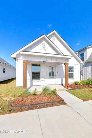 $242,999 | 105 Sandstone Avenue, Scott, LA 70583