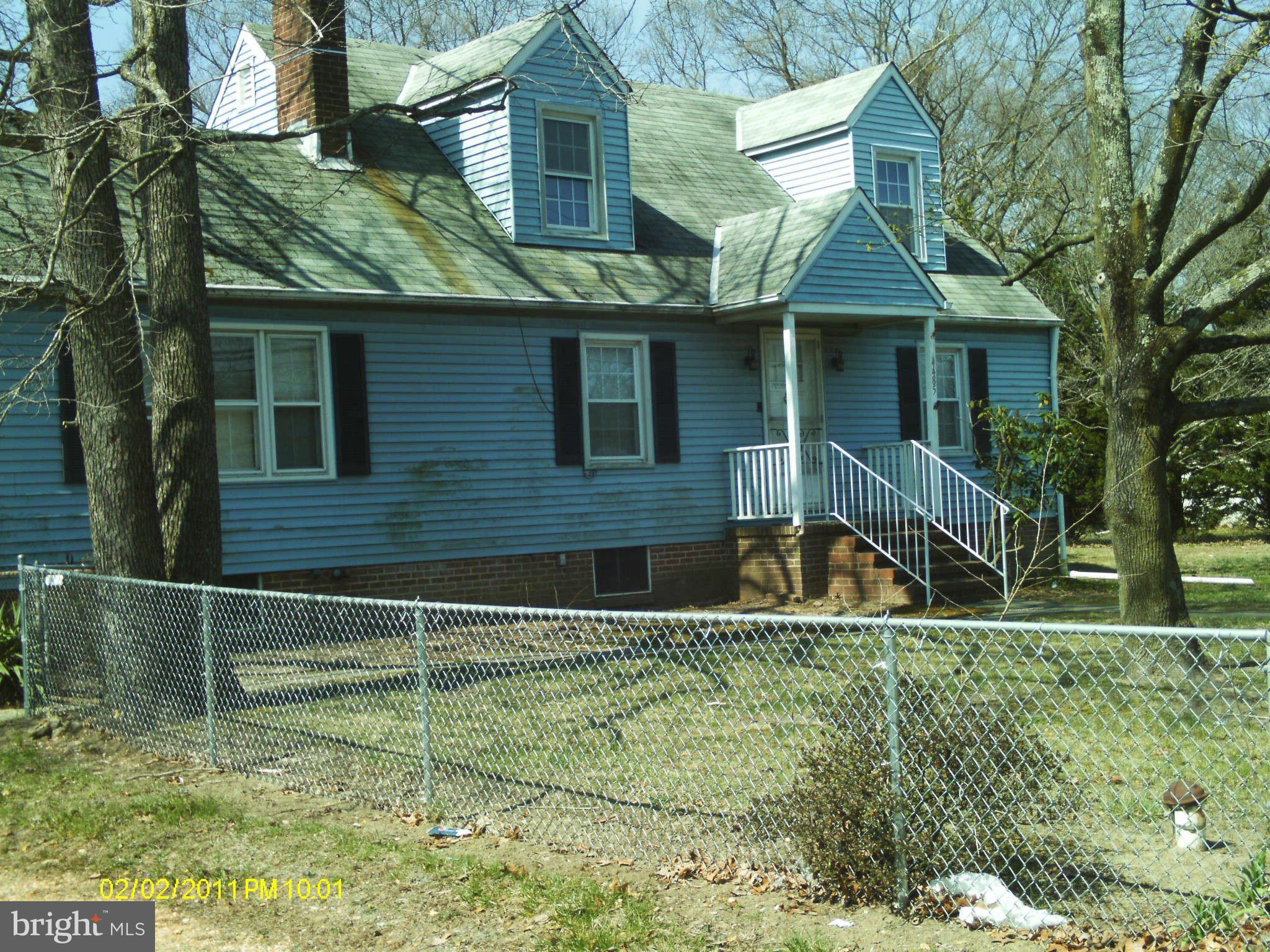 4485 Mountain Road Pasadena, MD 21122 - Photo 6 of 6 Exterior (Front)