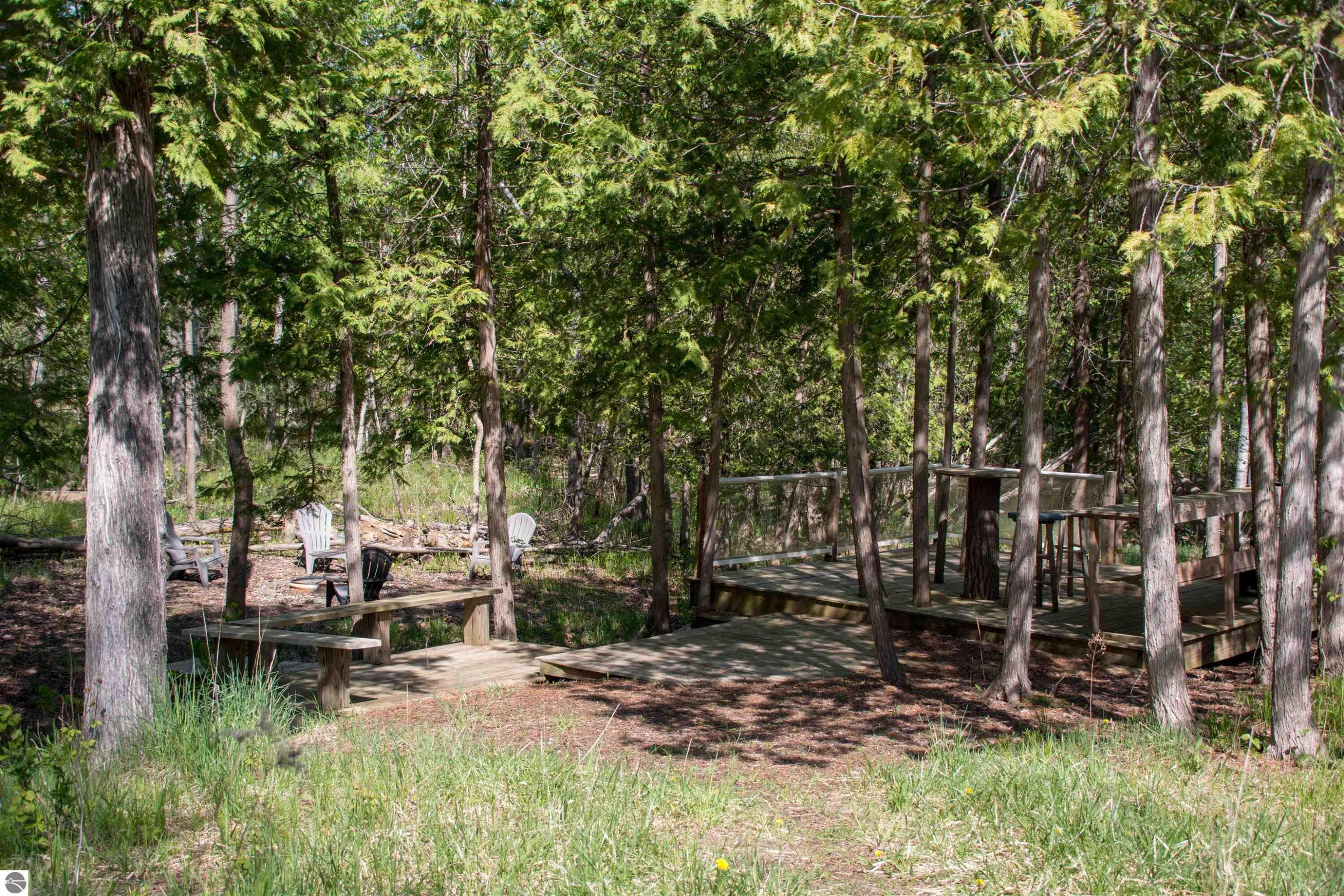 1436 Vanderlip Road Traverse City, MI 49686 - Photo 6 of 12 1909451-13