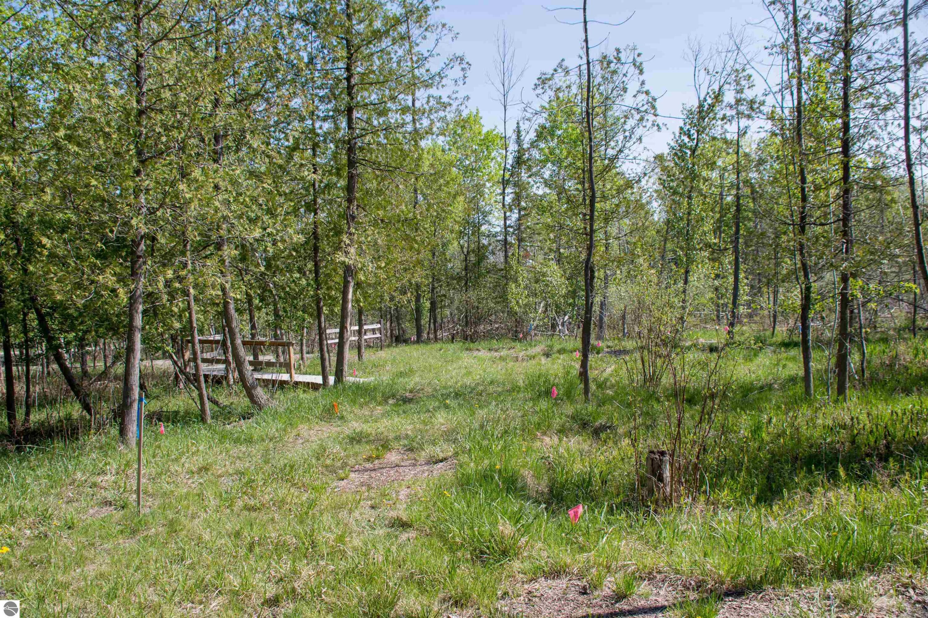 1436 Vanderlip Road Traverse City, MI 49686 - Photo 7 of 12 1909451-12