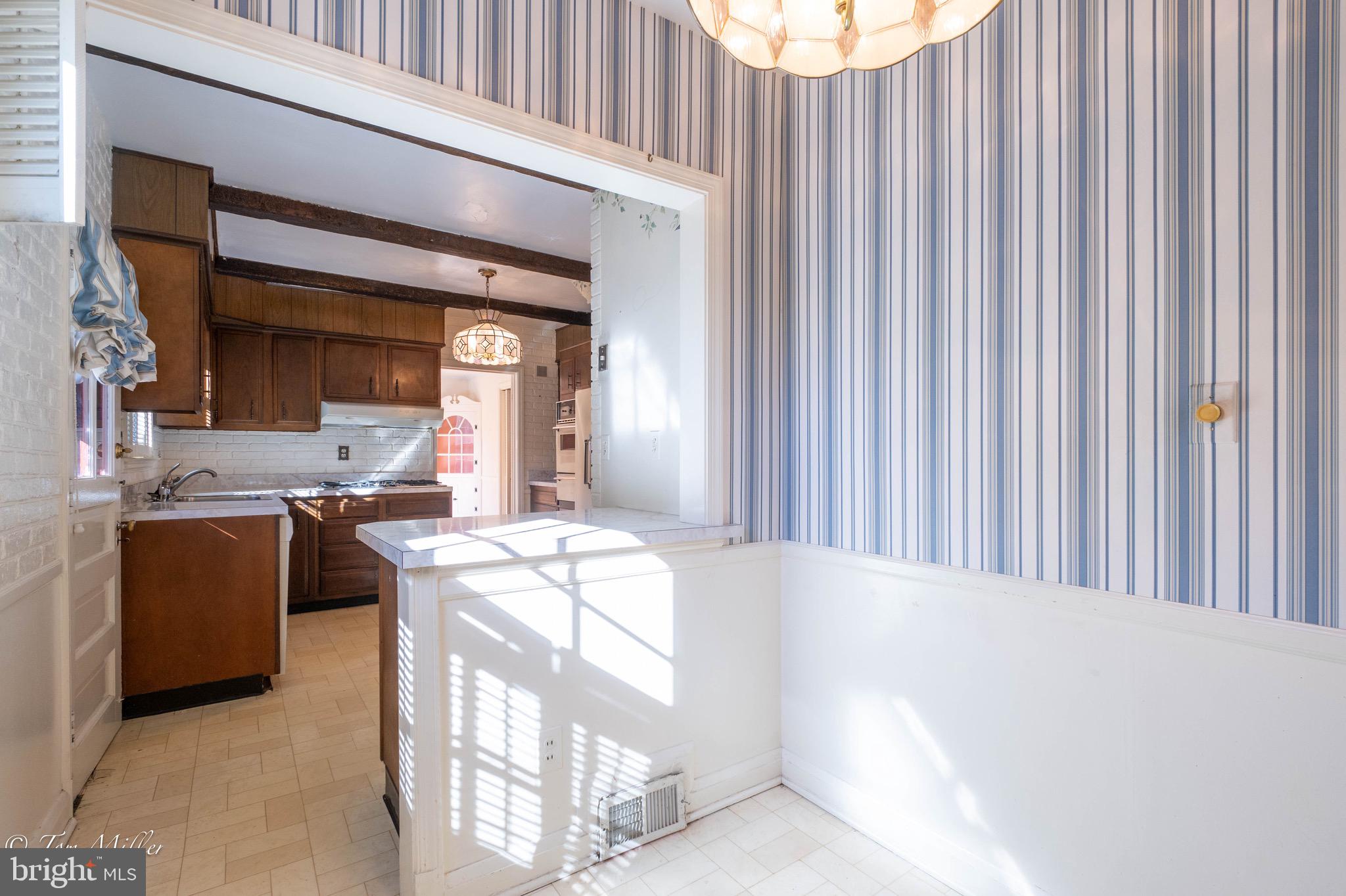 517 Worcester Road Towson, MD 21286 - Photo 14 of 37