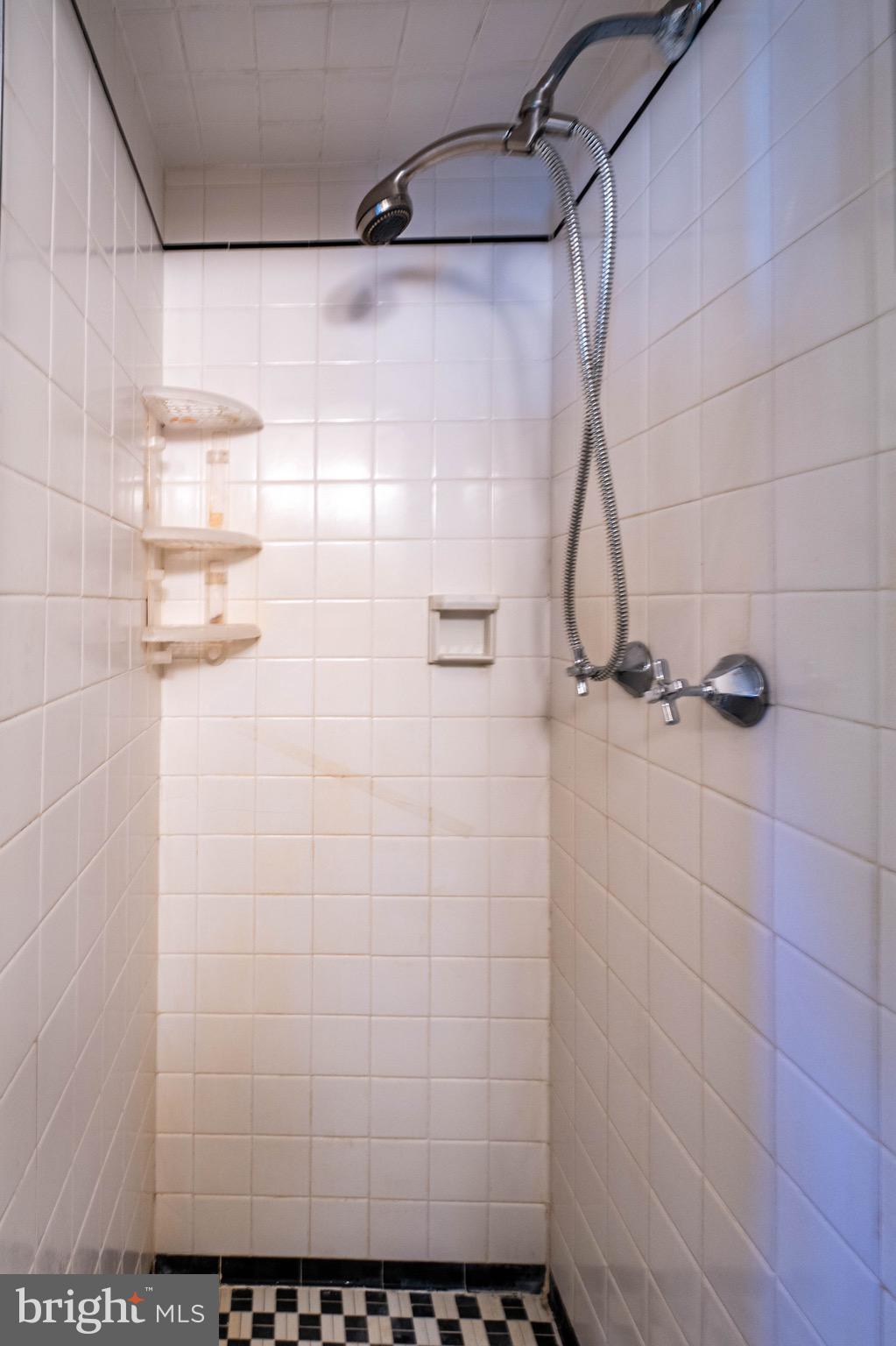 517 Worcester Road Towson, MD 21286 - Photo 19 of 37