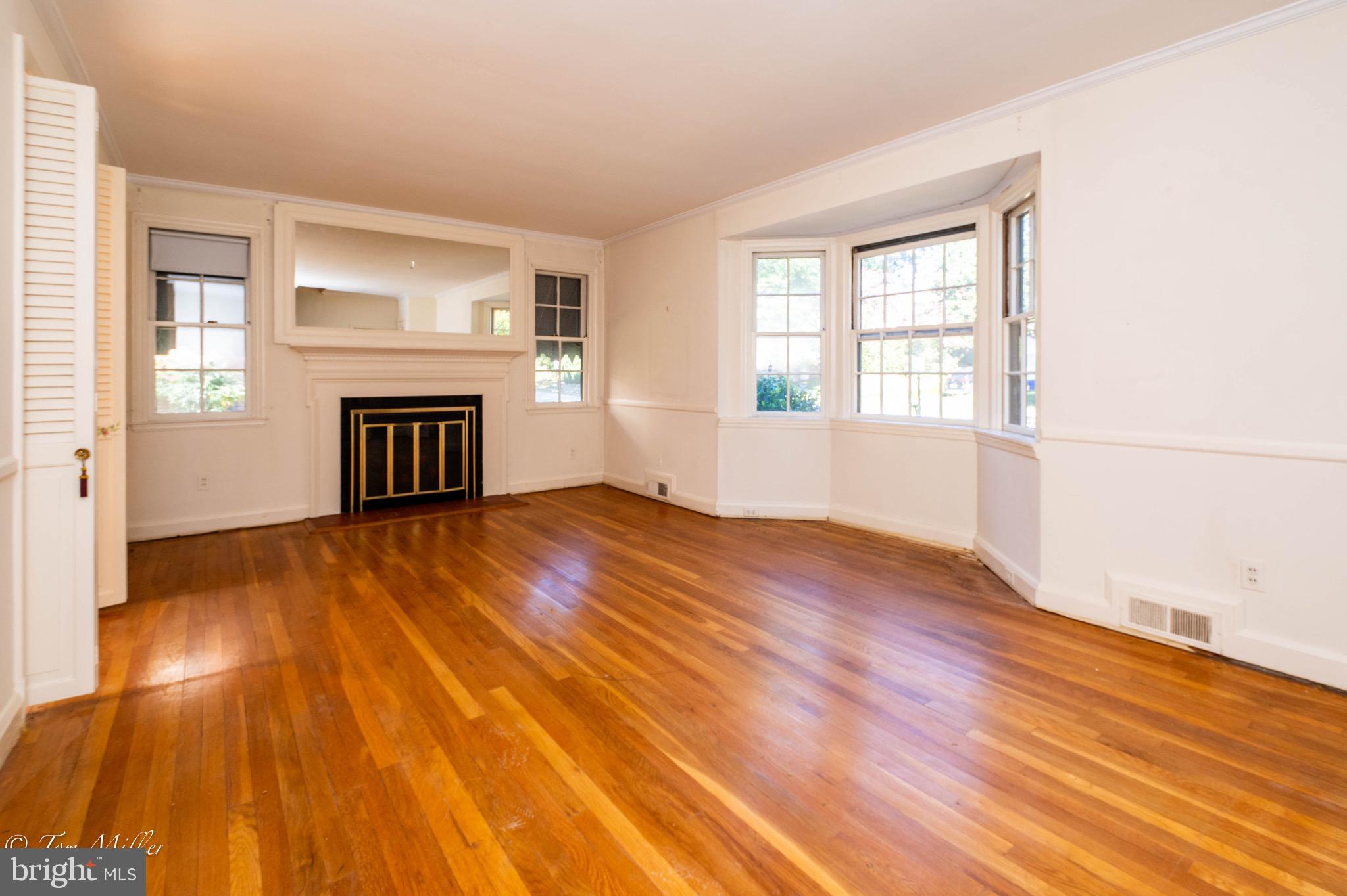 517 Worcester Road Towson, MD 21286 - Photo 5 of 37