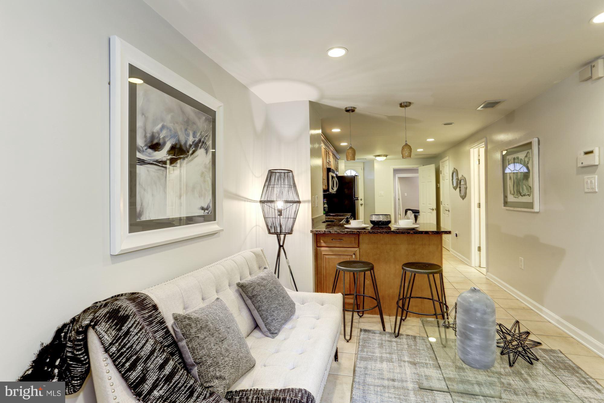 2112 Flagler Place Northwest Washington, DC 20001 - Photo 21 of 26 Bath