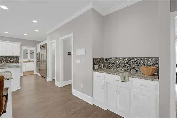 $899,000 | 1227 Pembrooke Drive, Warrensburg, MO 64093