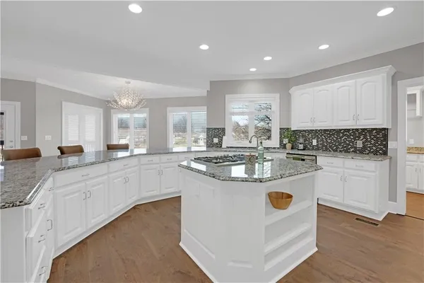 $899,000 | 1227 Pembrooke Drive, Warrensburg, MO 64093