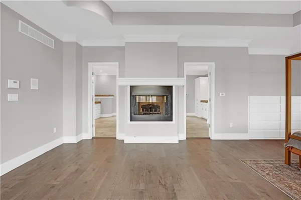 $899,000 | 1227 Pembrooke Drive, Warrensburg, MO 64093