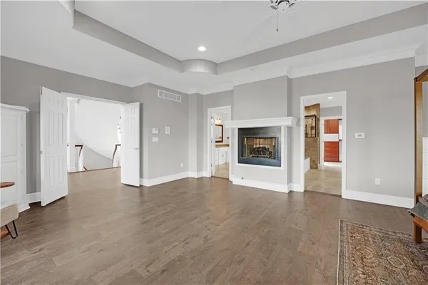 $899,000 | 1227 Pembrooke Drive, Warrensburg, MO 64093