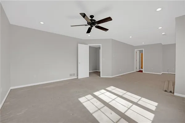 $899,000 | 1227 Pembrooke Drive, Warrensburg, MO 64093