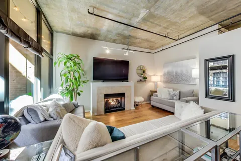 $380,000 | 520 South State Street, Unit 616, Chicago, IL 60605