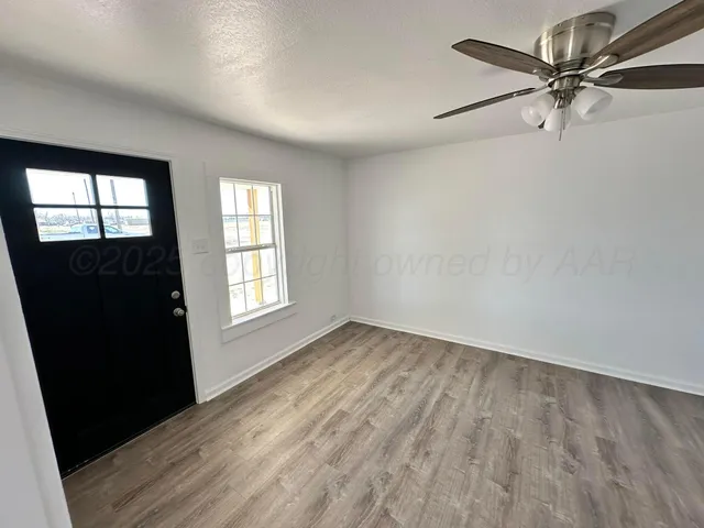 $125,000 | 1106 Coke Street, Vega, TX 79092