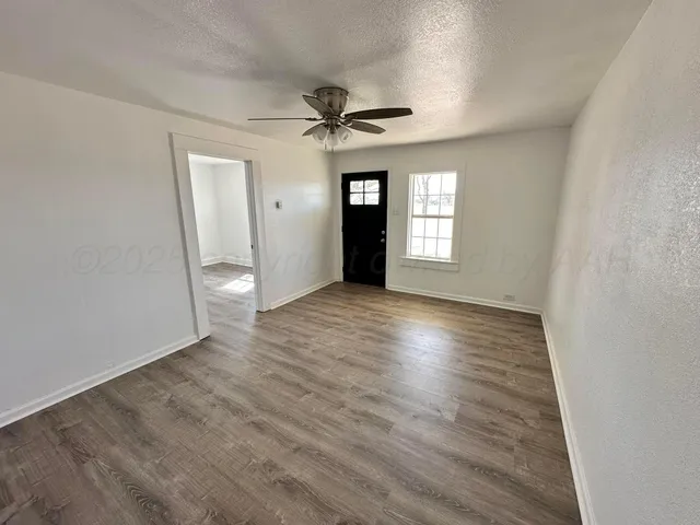 $125,000 | 1106 Coke Street, Vega, TX 79092