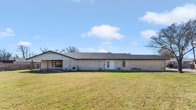 $399,000 | 312 Evergreen Circle, Burnet, TX 78611