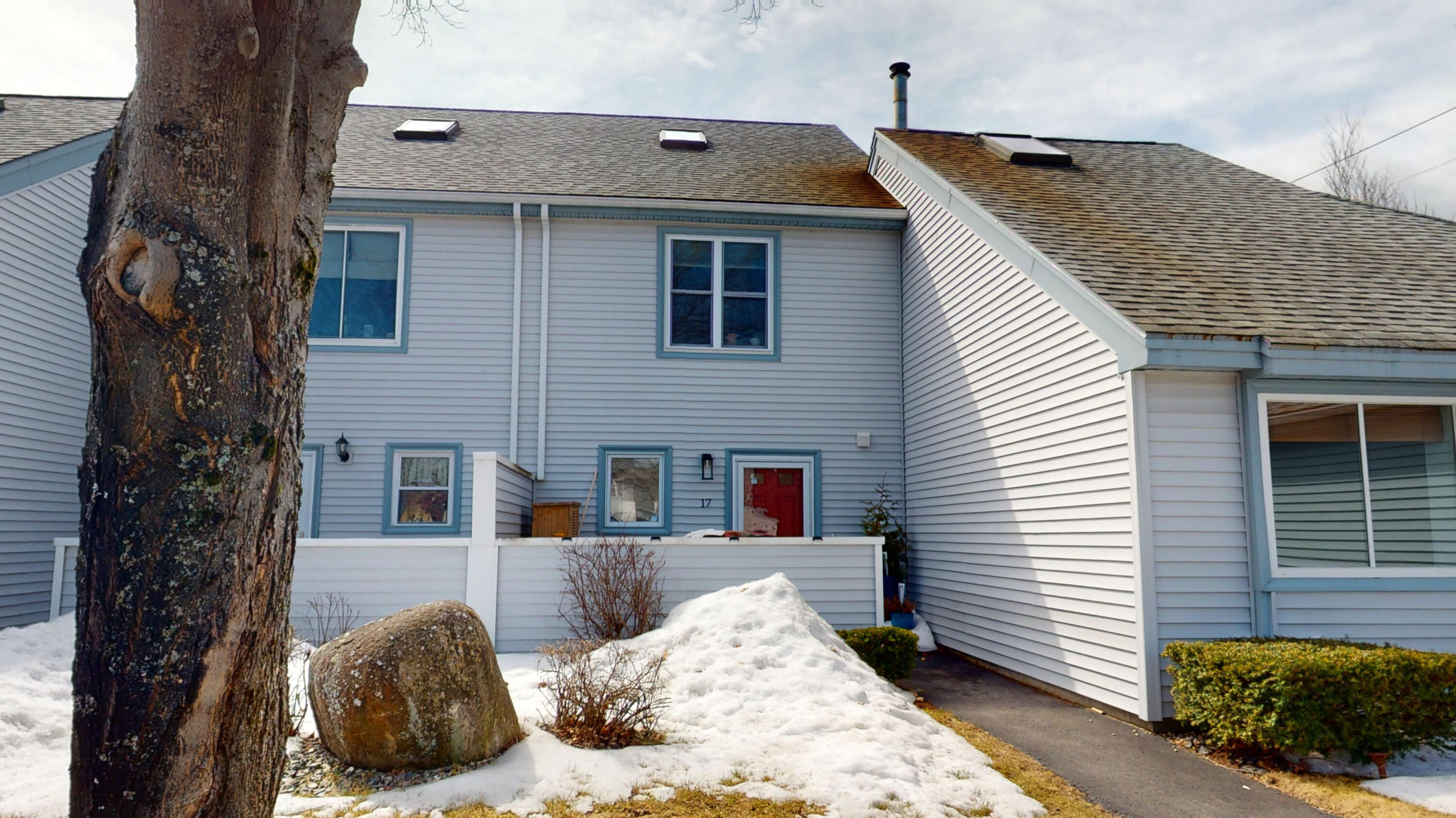 826 Ohio Street, Unit 17 Bangor, ME 04401 - Photo 1 of 34 1
