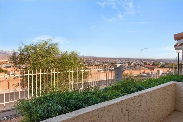 $224,900 | 2162 Camel Mesa Drive, Laughlin, NV 89029