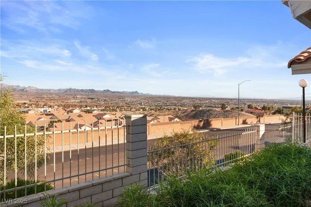 $224,900 | 2162 Camel Mesa Drive, Laughlin, NV 89029