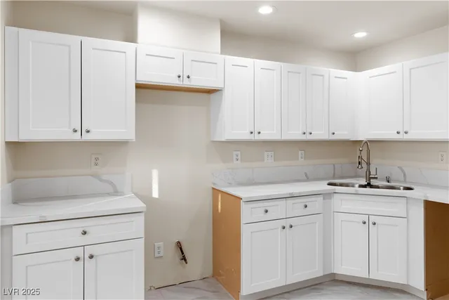 $224,900 | 2162 Camel Mesa Drive, Laughlin, NV 89029