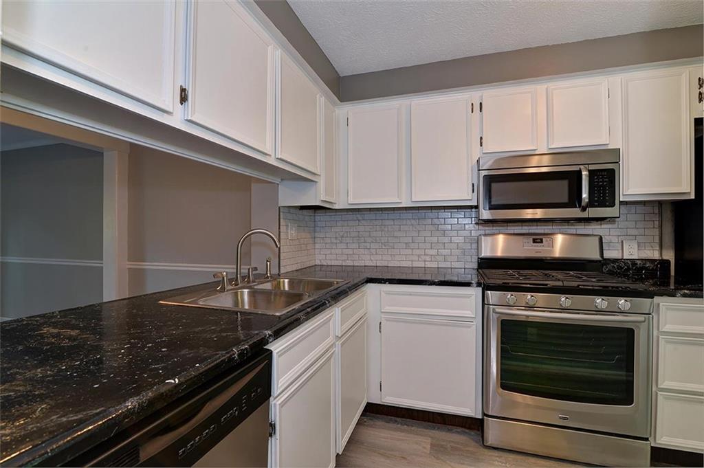 344 Quail Run Road Venetia, PA 15367 - Photo 5 of 14