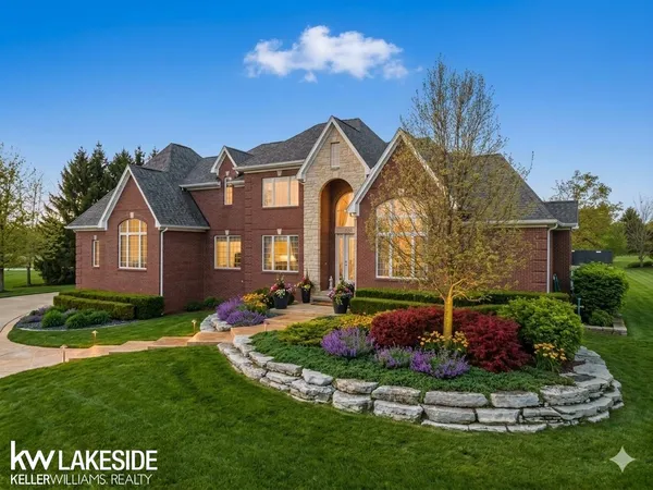 $975,000 | 21901 31 Mile Road, Ray, MI 48096