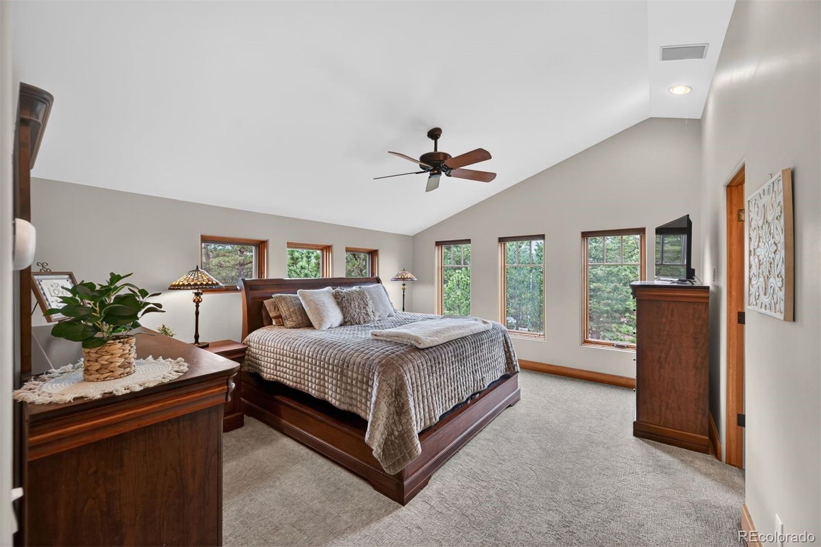 811 Ballantine Road Golden, CO 80401 - Photo 19 of 40