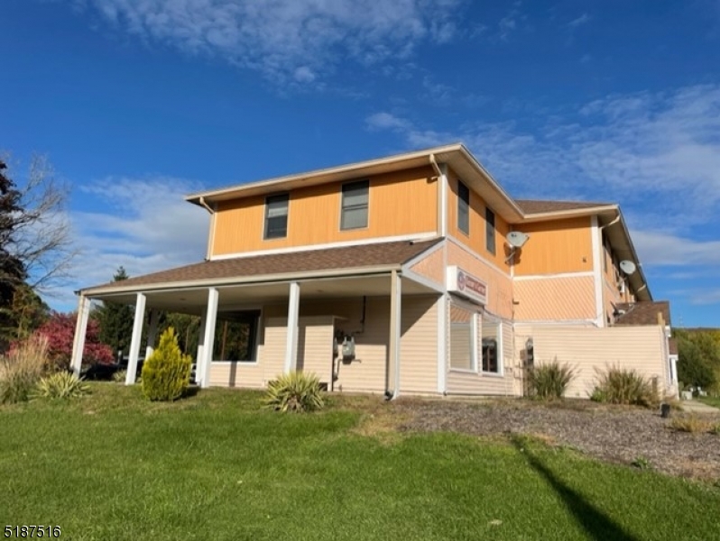 104 Quarry Road, Unit 1 Hamburg, NJ 07419 - Photo 2 of 2