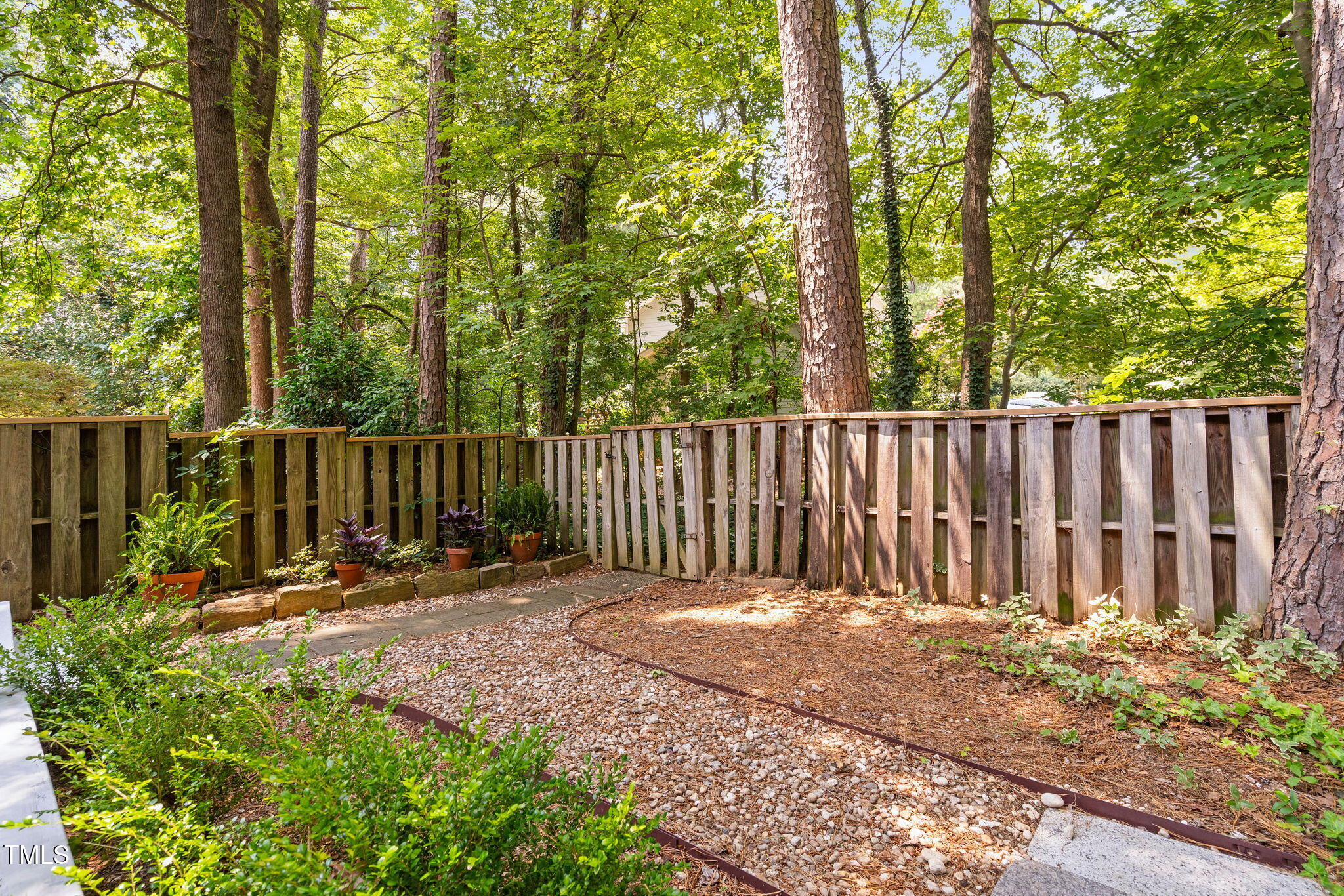1563 Laureldale Drive Raleigh, NC 27609 - Photo 25 of 36 17-web-or-mls-1563-laureldale-dr