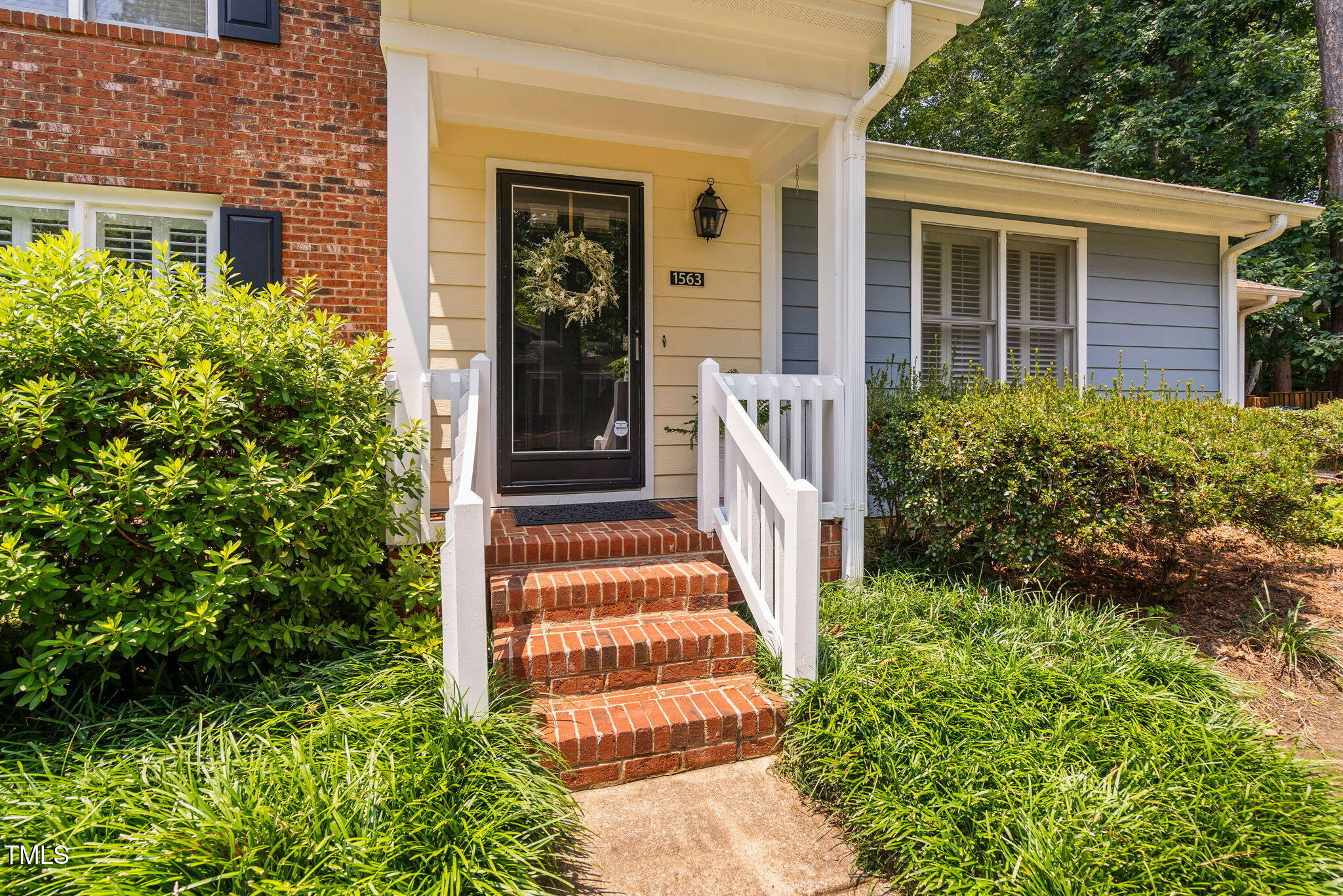 1563 Laureldale Drive Raleigh, NC 27609 - Photo 3 of 36 5-web-or-mls-1563-laureldale-dr