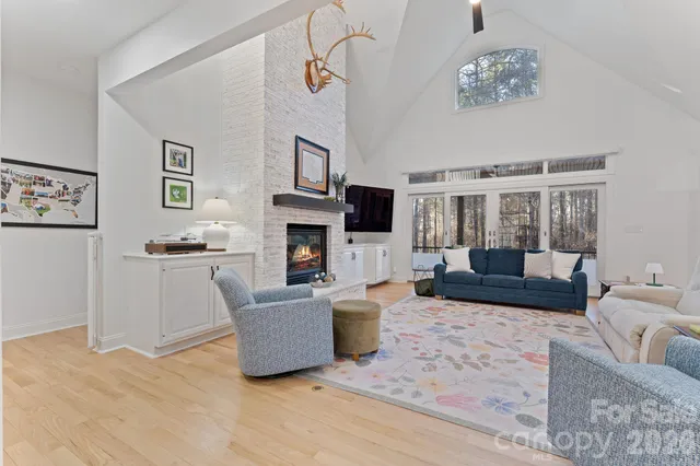 $835,000 | 2271 Northview Harbour Drive, Sherrills Ford, NC 28673