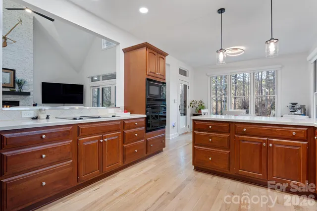 $835,000 | 2271 Northview Harbour Drive, Sherrills Ford, NC 28673