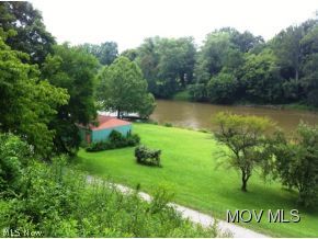 4264 State Rte 124 Little Hocking, OH 45742 - Photo 3 of 24 Boathous and River Lot