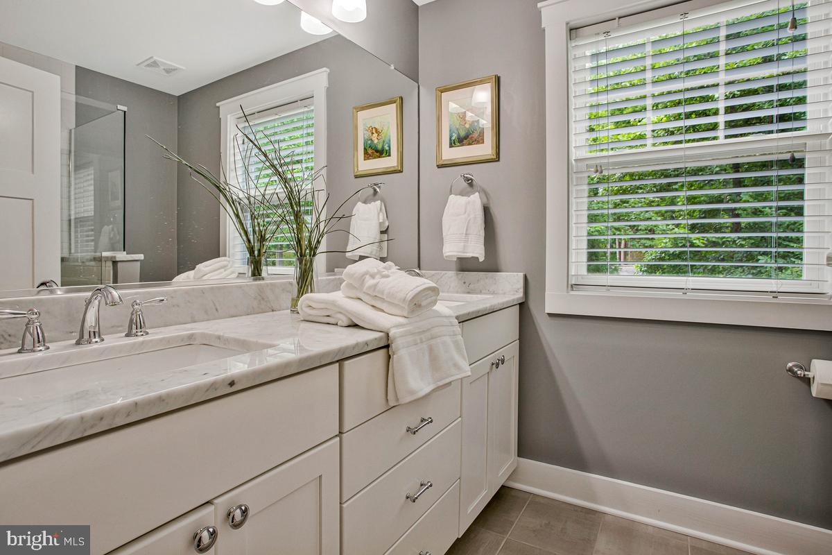 2978 Valley View Road Annapolis, MD 21401 - Photo 33 of 61 Hall Bath on Second Floor