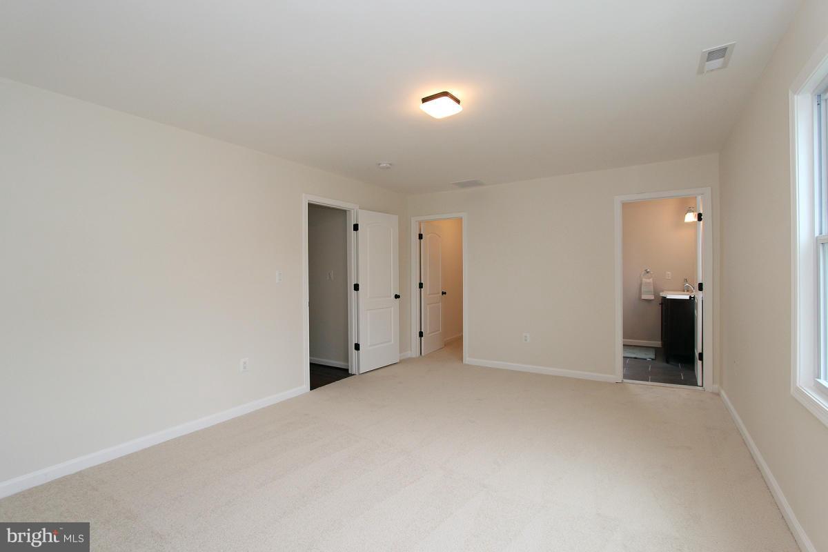 208 Glen Road Pasadena, MD 21122 - Photo 13 of 29 Bedroom